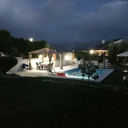 Mirador De La Sierra Country house *
